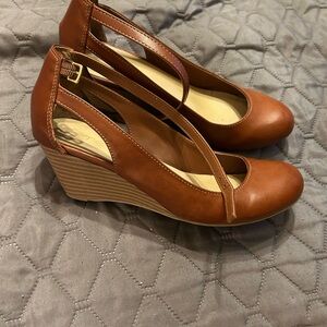 Elegant Brown Wedge Heels